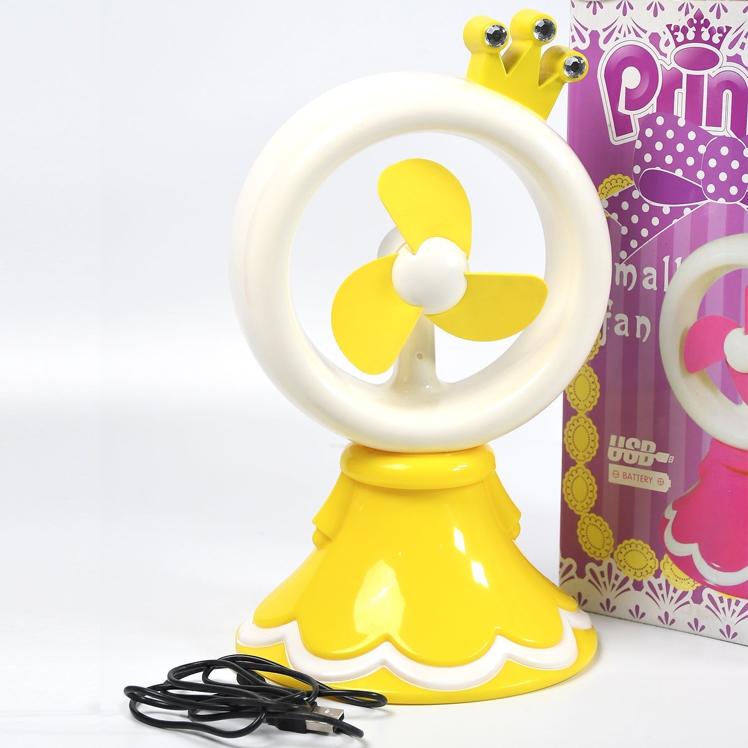 Bright color desktop fan Bright color desktop fan